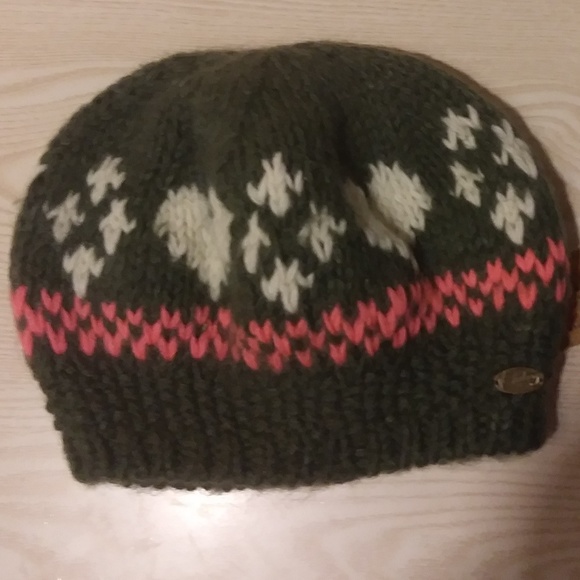 billabong winter hats